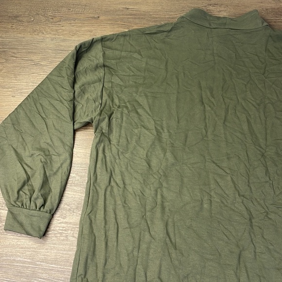 NWT Express Women’s Army Green Long Sleeve Raglan Sleeve Dress, size small - Picture 11 of 12